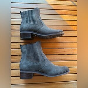 Cole Haan Waterproof Leather boots